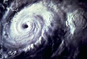 looking down at eye of hurricane as it heads for U.S. Gulf Coast